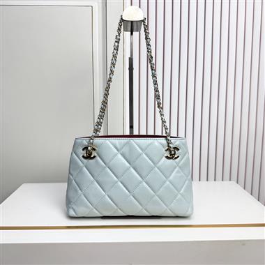 2026新款女生時尚包包   尺寸：16*24.5*7.5CM