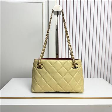 2026新款女生時尚包包   尺寸：16*24.5*7.5CM