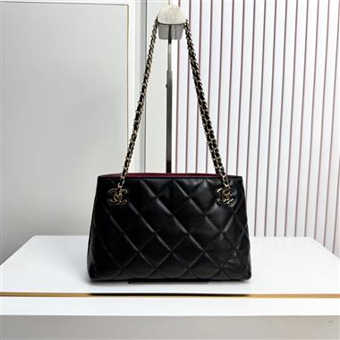 2026新款女生時尚包包   尺寸：16*24.5*7.5CM