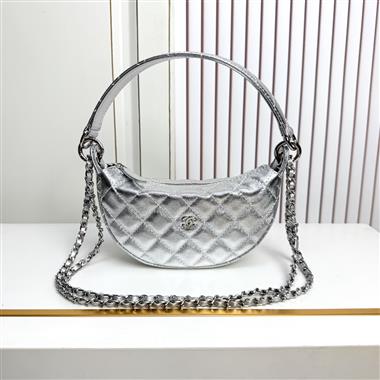 2026新款女生時尚包包   尺寸：15*22*6CM