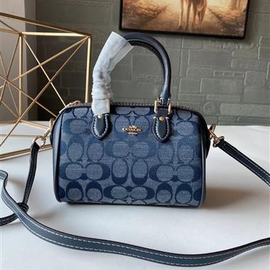 COACH  2026新款女生時尚包包   尺寸：18*14*8CM