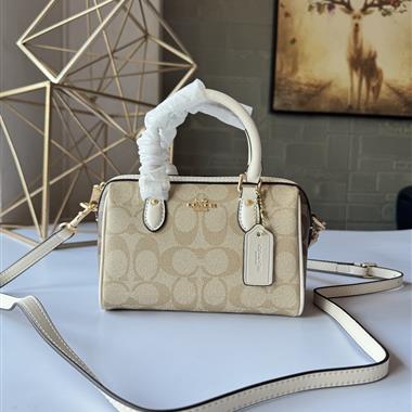 COACH  2026新款女生時尚包包   尺寸：18*14*8CM