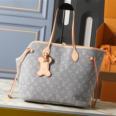 LOUIS VUITTON    2026新款女生時尚包包 尺寸：31*28*14CM