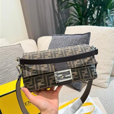 FENDI   2026新款女生時尚包包  尺寸：28CM