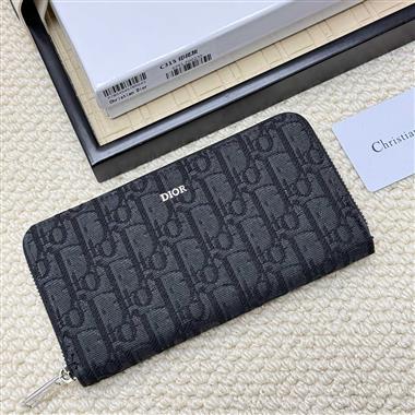 DIOR   2026新款時尚皮夾  尺寸：19.8×11CM