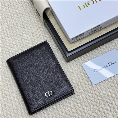 DIOR   2026新款時尚皮夾  尺寸：10 x 13.3CM