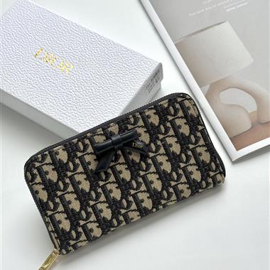 DIOR   2026新款時尚皮夾  尺寸：19.5*10.5*3CM