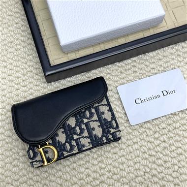 DIOR   2026新款時尚皮夾  尺寸：10.5*7CM