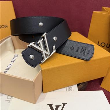 LOUIS VUITTON    2026新款時尚皮帶  4.0CM
