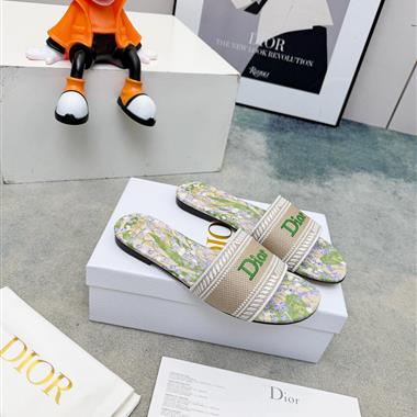 DIOR  2026新款女生休閒時尚鞋子