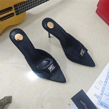 YSL   2026新款女生休閒時尚鞋子