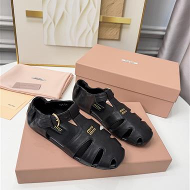 Miu Miu    2026新款女生休閒時尚鞋子
