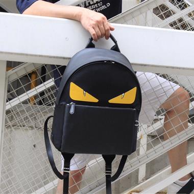 FENDI   2026新款男生時尚包包  尺寸：38-35-14CM