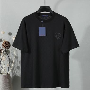 LouisVuitton   2026夏季新款短袖T恤  尺寸偏大