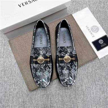 VERSACE   2026新款男生休閒時尚鞋子