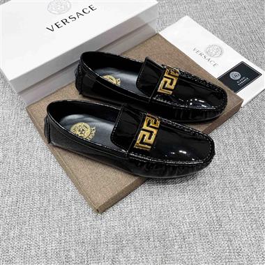 VERSACE   2026新款男生休閒時尚鞋子