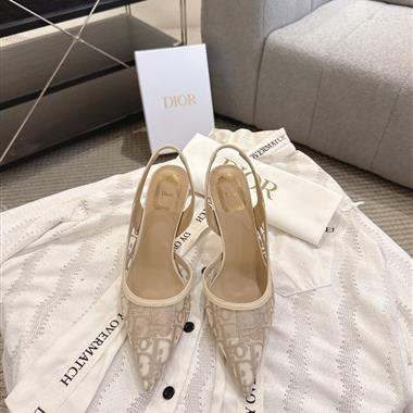 DIOR  2026新款女生休閒時尚鞋子