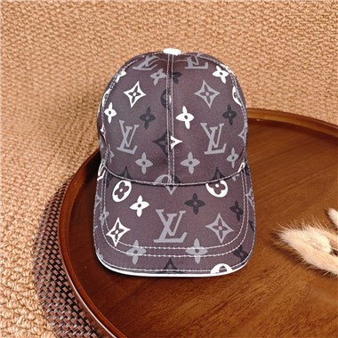 LOUISVUITTON 2026新款時尚帽子
