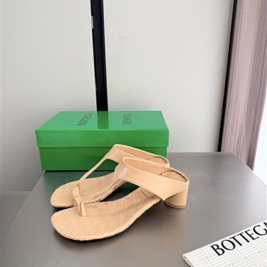 BOTTEGA VENETA   2026新款女生休閒時尚鞋子