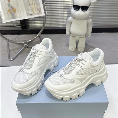 PRADA   2026新款女生休閒時尚鞋子
