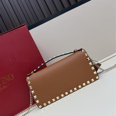 Valentino   2026新款女生時尚包包 尺寸：20*4.5*11.5CM