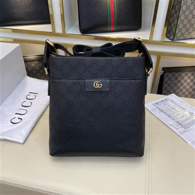 GUCCI   2026新款男生時尚包包  尺寸：24*26*6CM