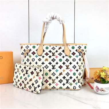 LOUIS VUITTON   2026新款女生時尚包包  尺寸：32*29*17CM