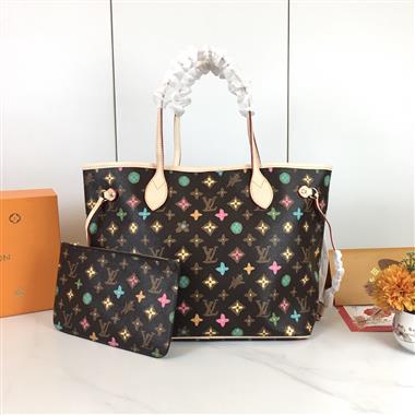 LOUIS VUITTON   2026新款女生時尚包包  尺寸：32*29*17CM