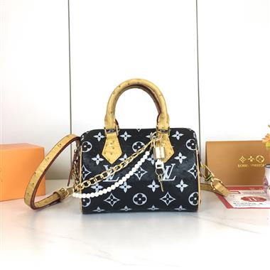 LOUIS VUITTON   2026新款女生時尚包包  尺寸：20.5x13.5x12CM