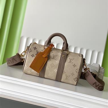LOUIS VUITTON  2026新款男生時尚包包  尺寸：25×15×11CM