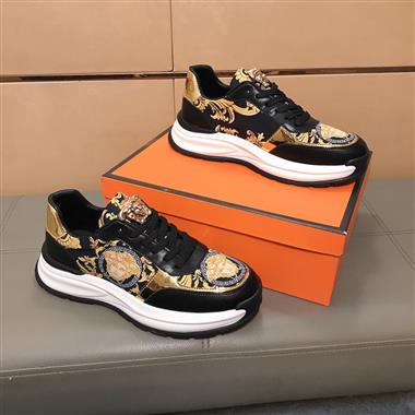 VERSACE   2026新款男生休閒時尚鞋子