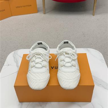Louis Vuitton   2026新款女生休閒時尚鞋子