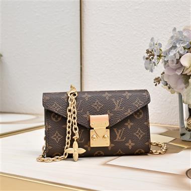 LOUIS VUITTON   2026新款女生時尚包包  尺寸：13.5X8CM
