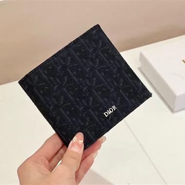 DIOR   2026新款時尚包包 尺寸：11*10*1.5CM