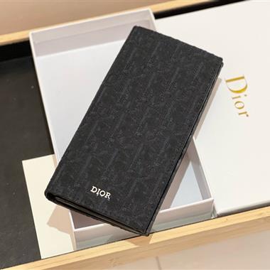 DIOR   2026新款時尚包包 尺寸：17.5*8.5*1.5CM