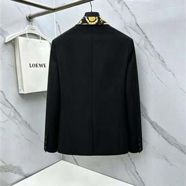 VERSACE   2026秋冬新款風衣夾克外套