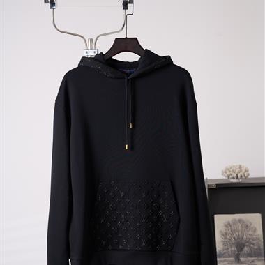 LouisVuitton   2026秋冬新款帽T大學T  尺寸偏大