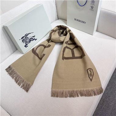BURBERRY  2026秋冬新款時尚圍巾  尺寸：180-30