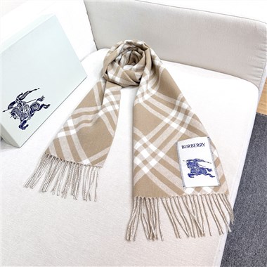 BURBERRY  2026秋冬新款時尚圍巾  尺寸：168-30