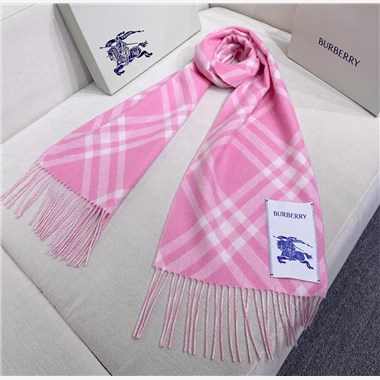 BURBERRY  2026秋冬新款時尚圍巾  尺寸：168-30