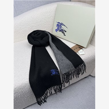 BURBERRY  2026秋冬新款時尚圍巾  尺寸：180-30