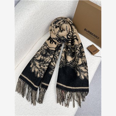 BURBERRY  2026秋冬新款時尚圍巾  尺寸：210-45