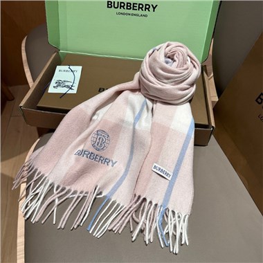 BURBERRY  2026秋冬新款時尚圍巾  尺寸：180-30