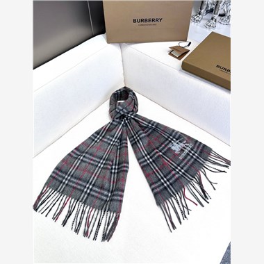 BURBERRY  2026秋冬新款時尚圍巾  尺寸：192-32