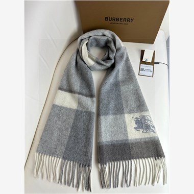 BURBERRY 2026秋冬新款時尚圍巾 尺寸：180-32
