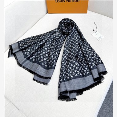 LOUIS VUITTON  2026秋冬新款時尚圍巾   尺寸：120-120