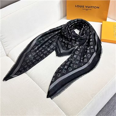LOUIS VUITTON  2026秋冬新款時尚圍巾   尺寸：140-140