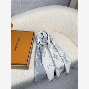 LOUIS VUITTON  2026秋冬新款時尚圍巾   尺寸：180-30
