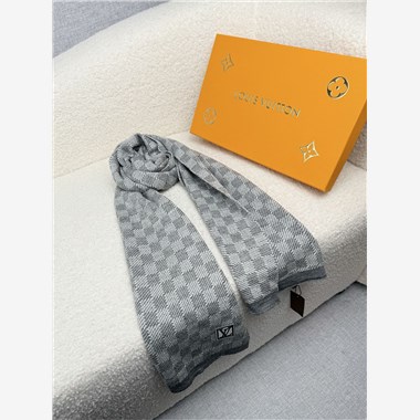 LOUIS VUITTON  2026秋冬新款時尚圍巾   尺寸：180-30