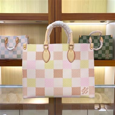 LOUIS VUITTON  2026新款女生時尚包包   尺寸：35 x 27 x 14CM